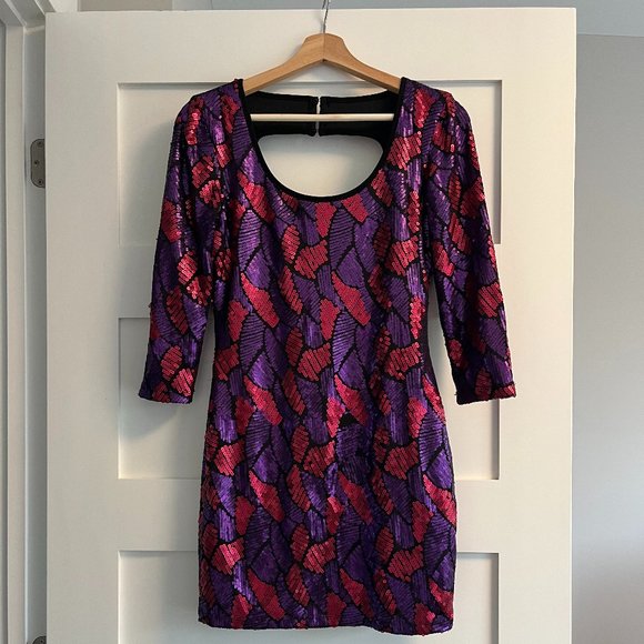 Marciano By Guess Sequin Bodycon Dress - Picture 1 of 4